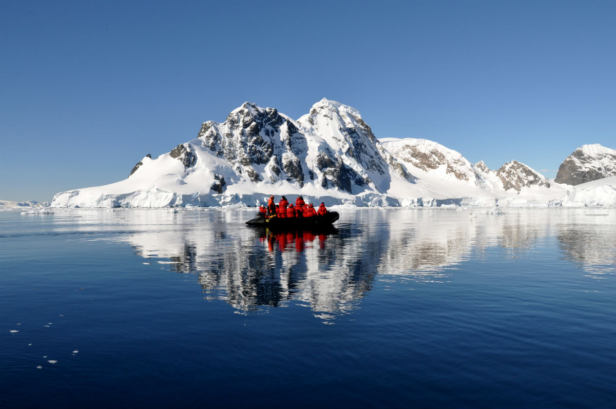 The Arctic vs. The Antarctic: Which Cruise Is For You?